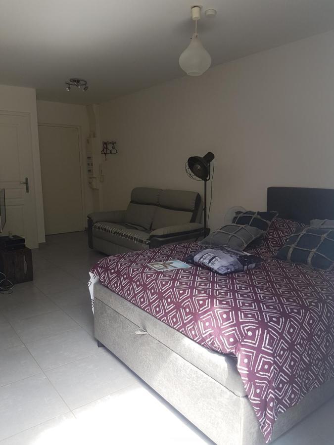 Clos Des Lys Apartment